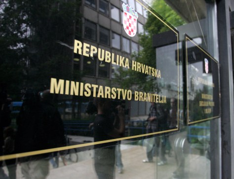 Ministarstvo branitelja od 7. travnja prestaje plaæati pokretne WC-e koje koriste prosvjednici